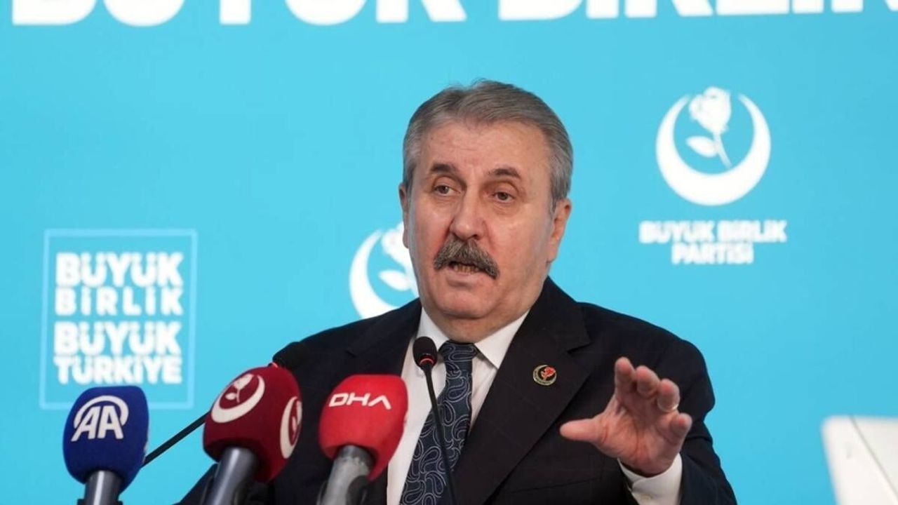 BBP Lideri Destici: Gençliğe en büyük tehdit LGBT