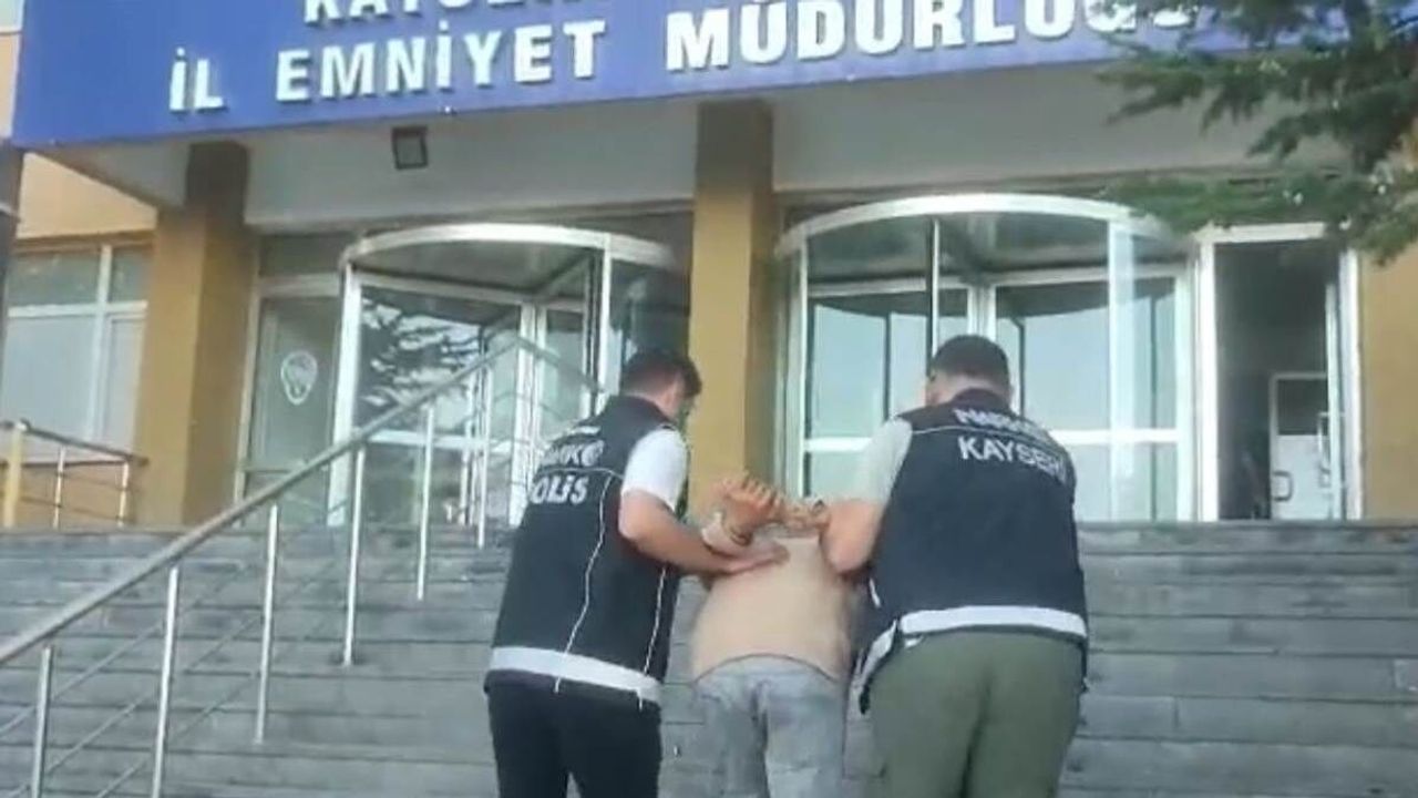 Kayseri'de 13 yıl hapisle yasaklı madde ticaretinden aranan şahıs yakalandı!