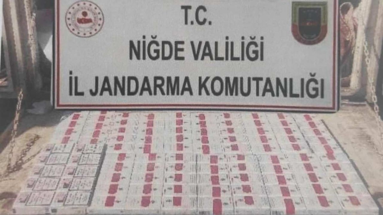 Niğde’de yol kontrolünde 370 paket kaçak sigara ele geçirildi!