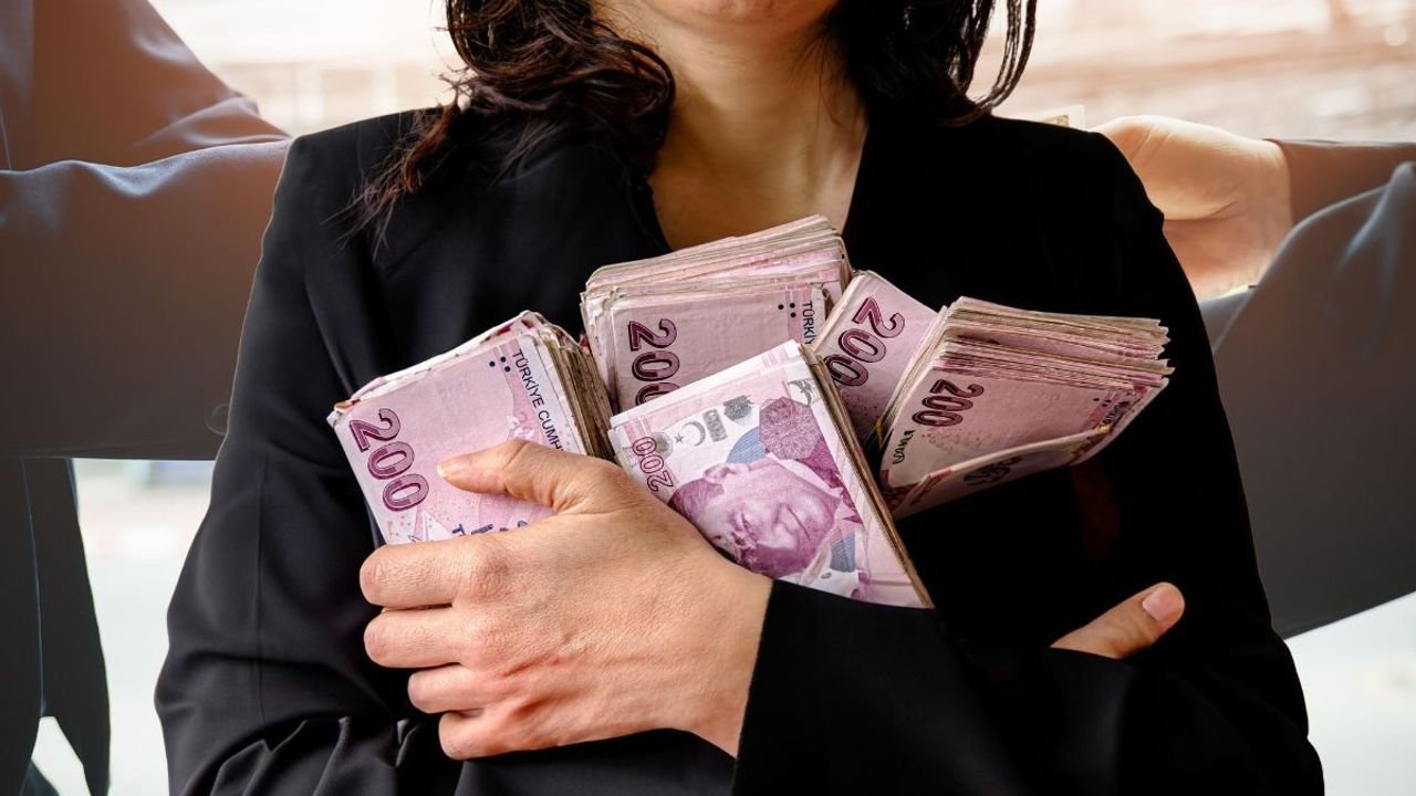Hazine ve Maliye Bakanlığı’ndan “vergisiz döviz” iddialarına net yanıt