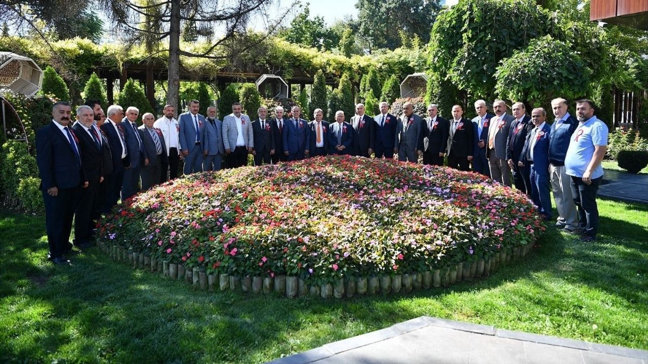 Ahilik Haftası’nda Ahilik Kutlama Heyetinden Başkan Büyükkılıç’a ziyaret