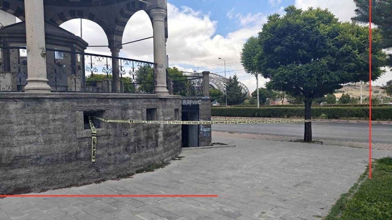 Kayseri’de cami tuvaletinde bıçaklı saldırı!