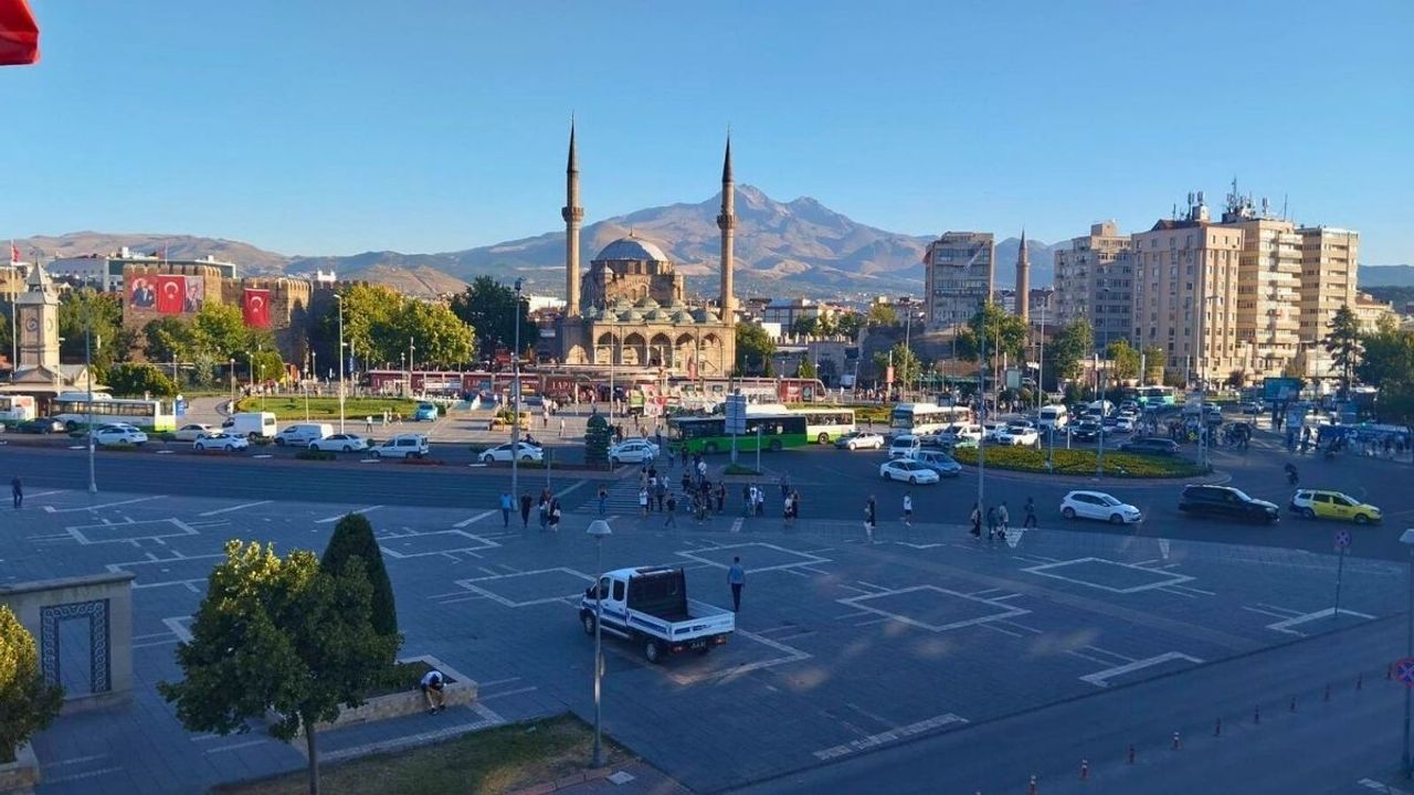 Hafta sonu Kayseri’de tüm tesisler kapalı olacak!