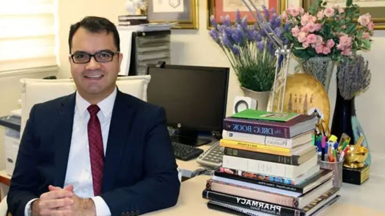 Kayseri'nin ünlü profesöründen dünya eczacılık günü mesajı!