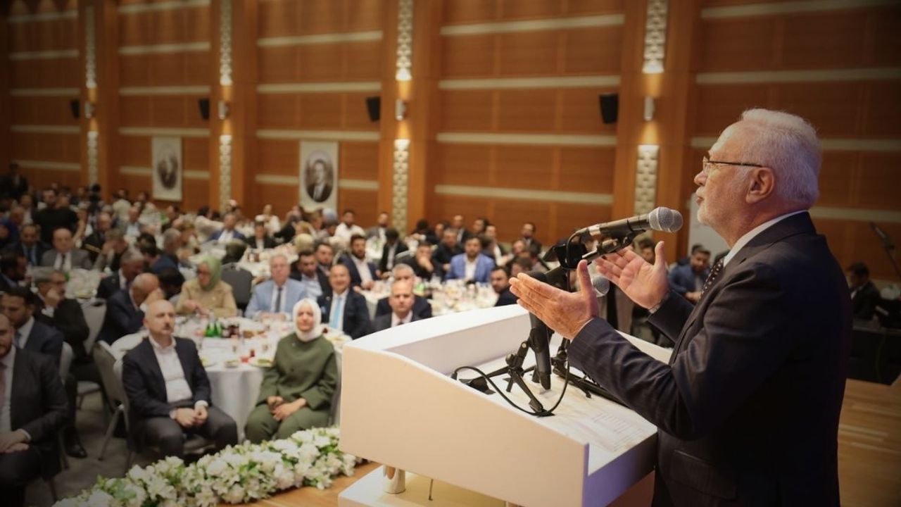 AK Partili Elitaş’tan İstanbul çıkarması: Teşkilat, esnaf ve sanayiye Türkiye yüzyılı mesajı