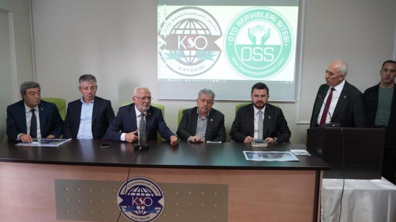 Mustafa Elitaş’tan Kayseri esnafına ziyaret: Sorunlar ve çözüm önerileri masada