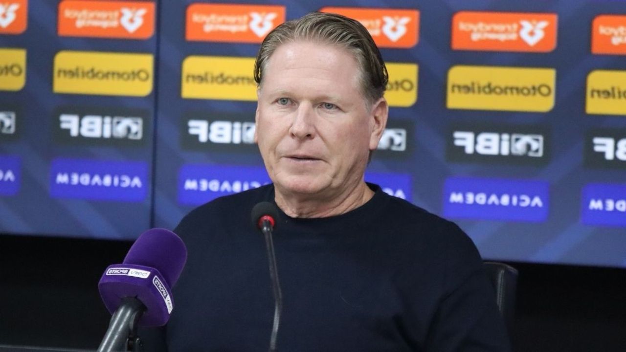 Kayserispor Teknik Direktörü Markus Gisdol’’ 4-0 kazanmamız gerekiyordu’’