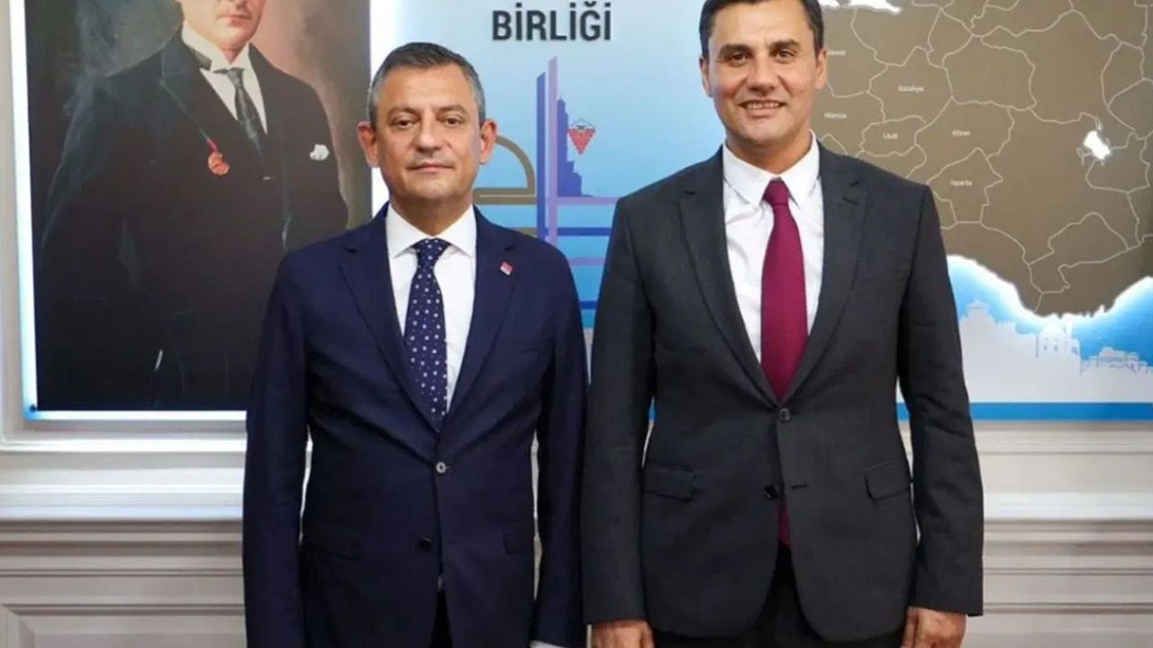 Özgür Özel, Ferdi Zeyrek ile hayal olan projeyi gerçekleştirdi