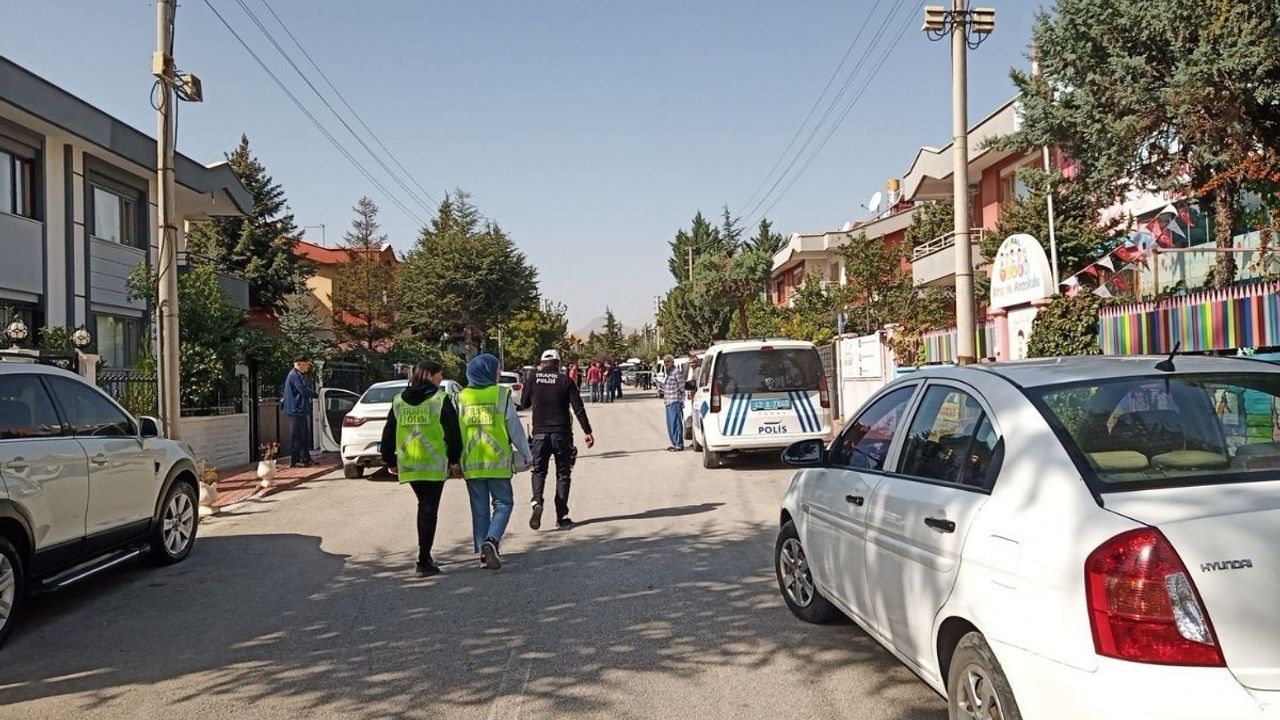 Polis memurunu 7 kez bıçaklayan şüpheli hakim karşısında
