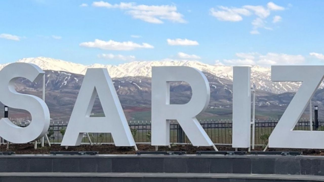 Sarız Belediyesi elektrikli şarj istasyonu hizmete açtı