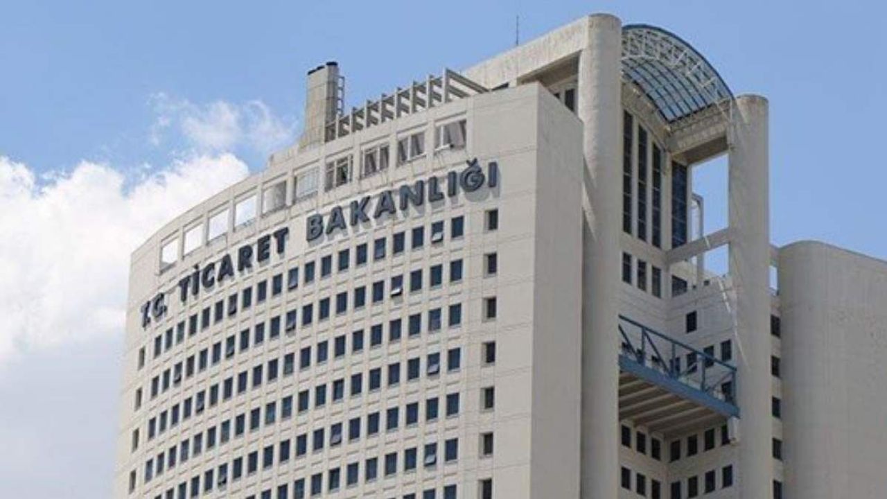 Raflardan toplanmaya başlandı: Ticaret Bakanlığı iki lavabo açıcıyı yasakladı!