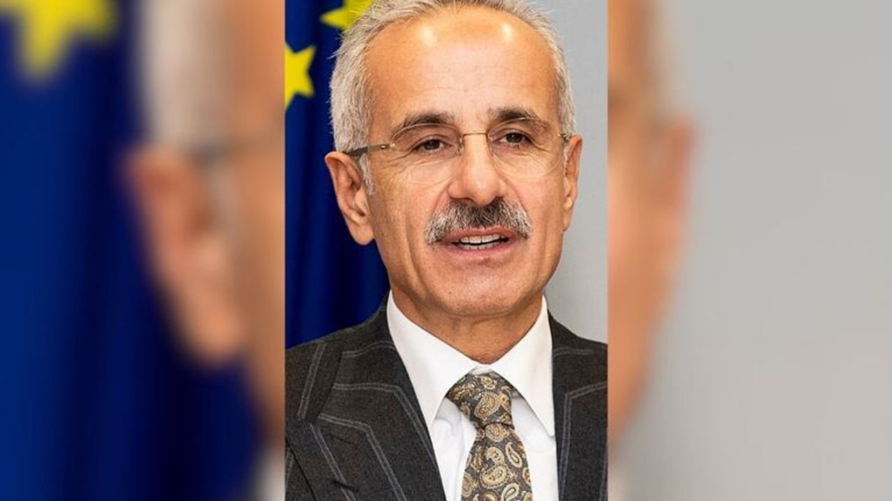 Uraloğlu: "AKP Hizmetleri halka anlatılsa yüzde 80, 90 oy alırız"