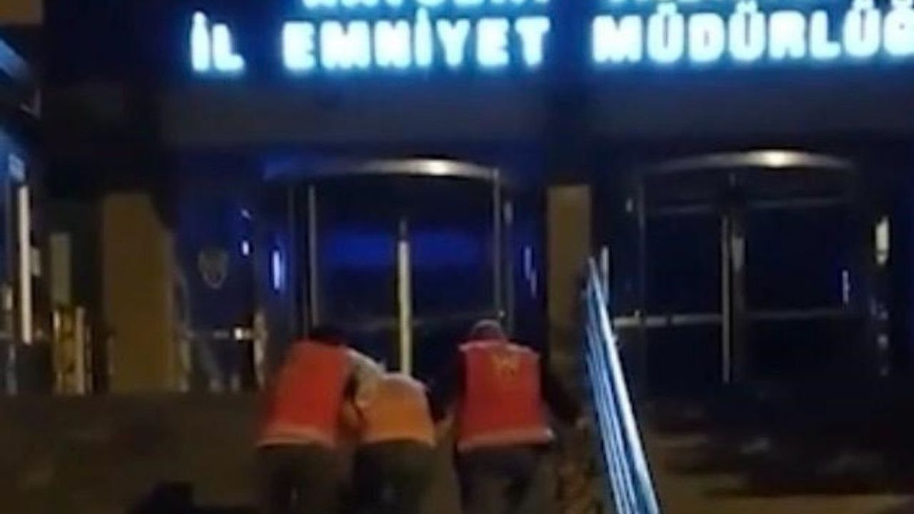 Kayseri’de sokakta gezen firari faka bastı