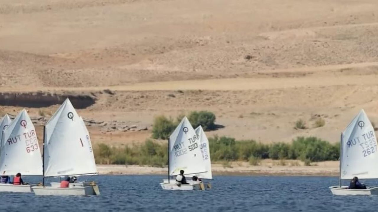 Kayseri Yamula Barajında Yelken yarışları başlıyor