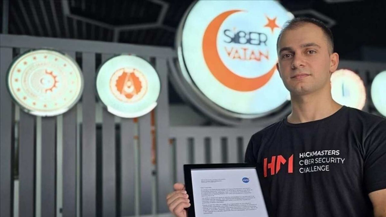 22 yaşındaki üniversite öğrencisi Yunus Nas, NASA’nın açığını buldu