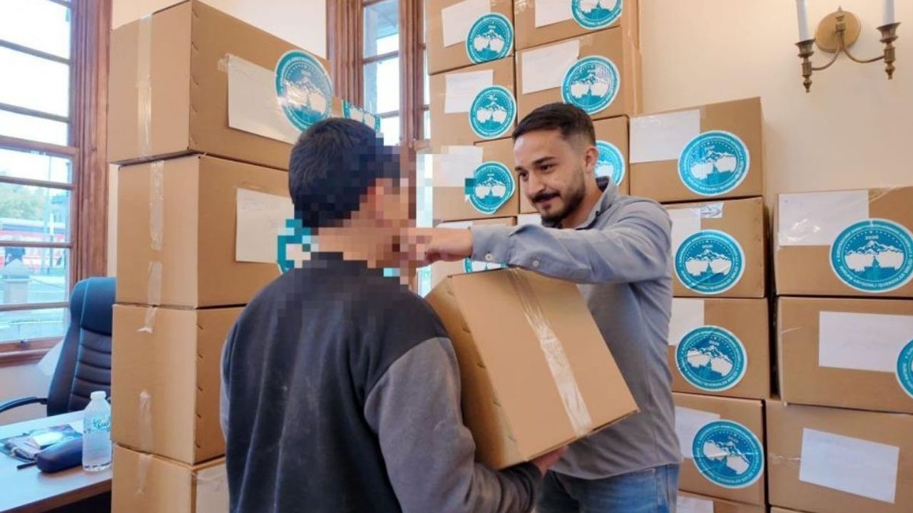 Avrupa Kayserili İşverenler Birliği’nden 500 çocuğa kış sıcaklığı hediyesi