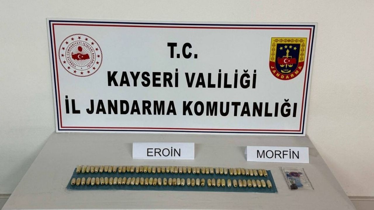 Kayseri’de İranlı şahsın midesinden 884 gram Eroin ve Morfin çıktı