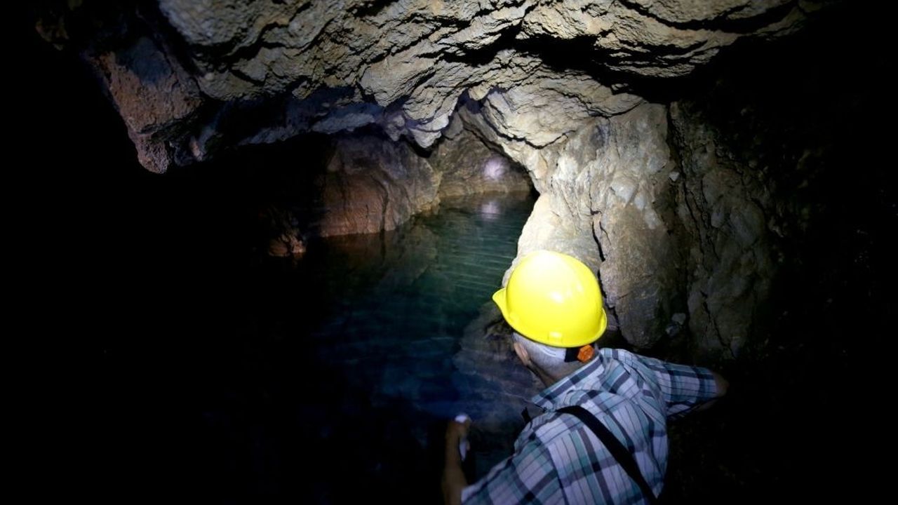 Kayseri'de heyecanlandıran keşif: Kuruyan şelalenin altından bakın ne çıktı!