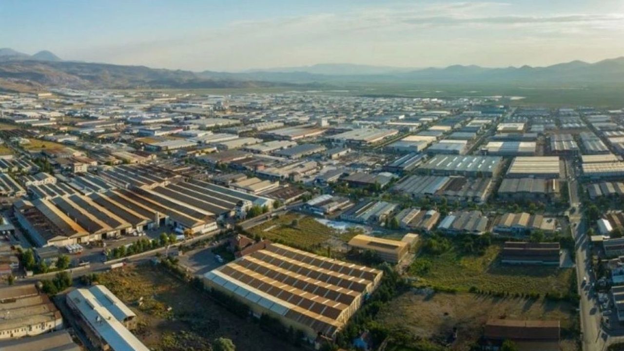 CHP’li Vekil: Kayseri’deki sanayiciler geceleri yatamıyor fabrikalar Mısıra taşınıyor