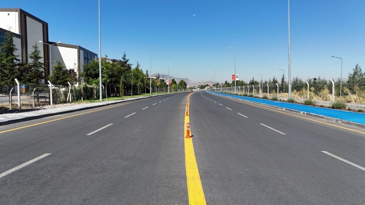 Kayseri trafiğini rahatlatacak Albayrak Caddesi açılıyor!