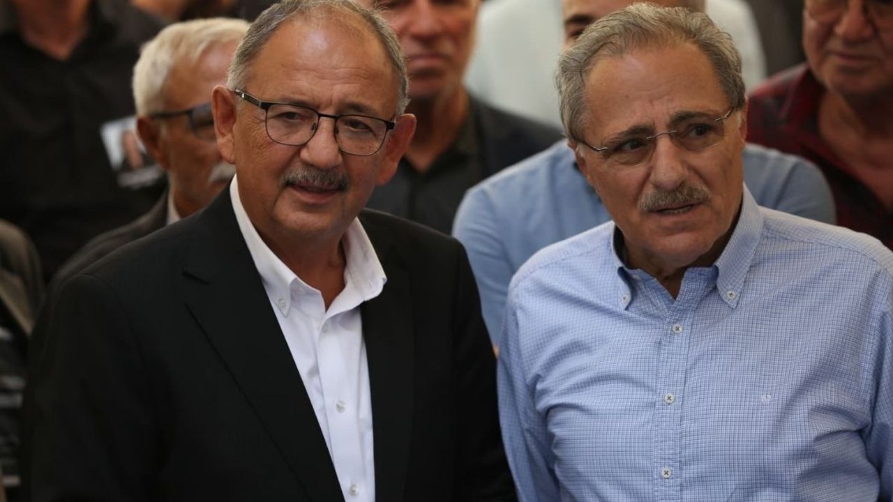 Mehmet Özhaseki Eski Belediye Başkanı Şükrü Karatepe’yi acı gününde yalnız bırakmadı!