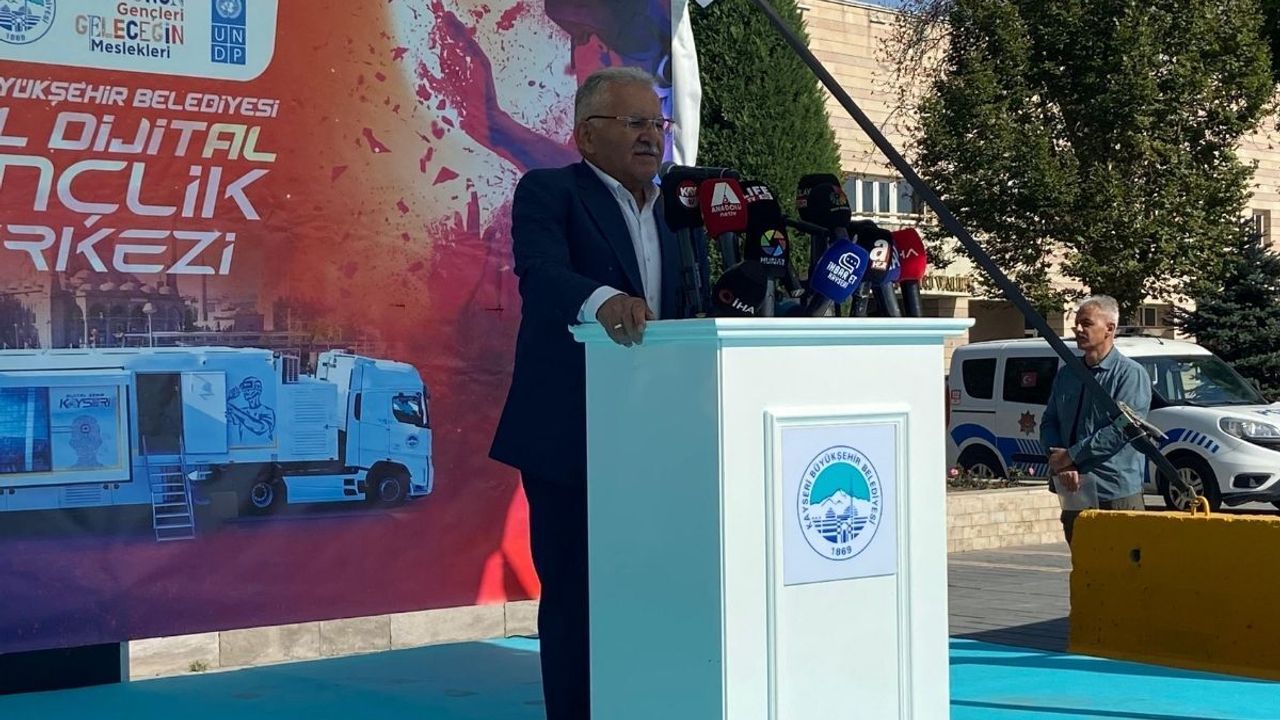 Başkan Büyükkılıç: Bilim denilince Kayseri, Kayseri denilince bilim akla gelecek!