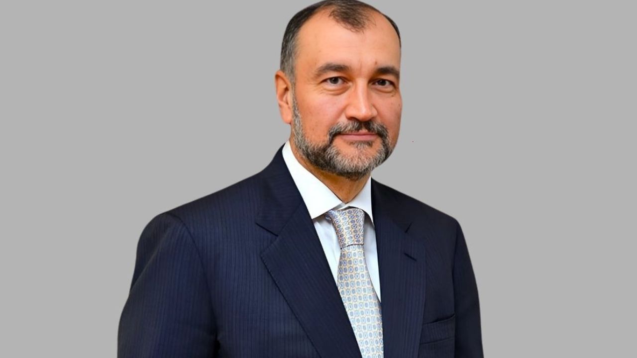 Türkiye’nin en zengini Murat Ülker’den şaşırtan açıklama: Anamın evinde oturuyorum!