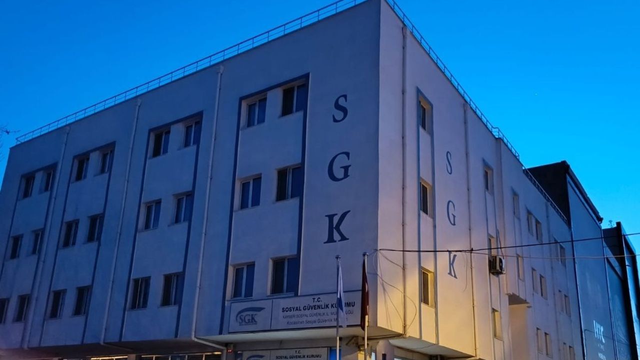 SGK 100 kişi alacak! İşte başvuru şartları
