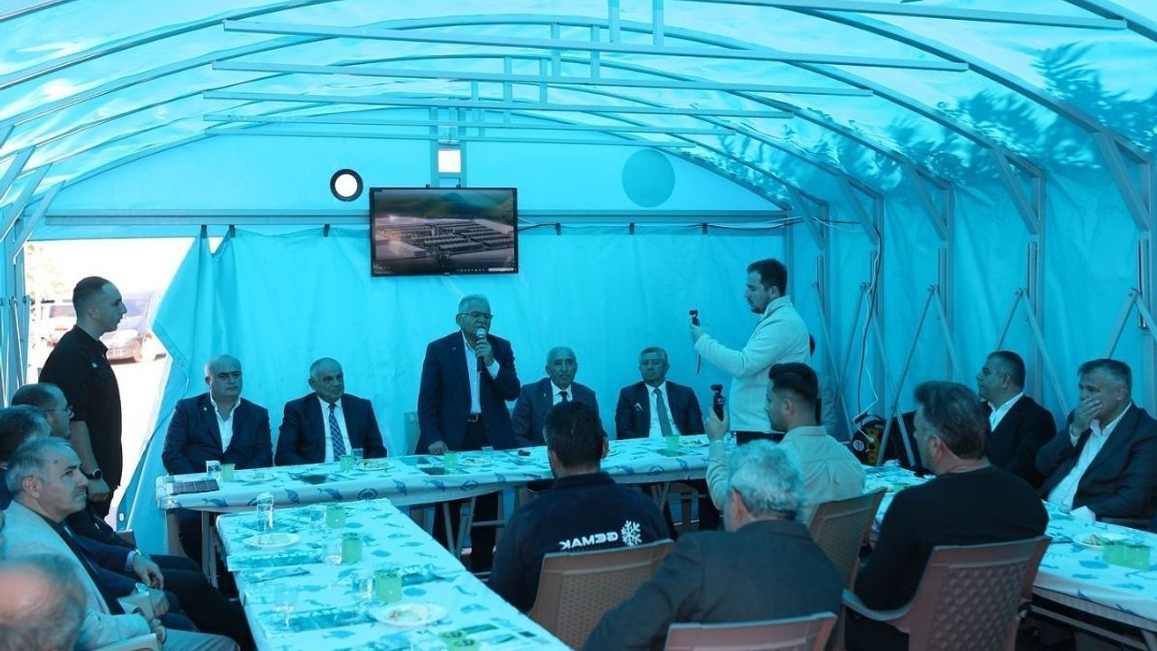 Yahyalı'da sanayide yeni dönem: Başkan Büyükkılıç esnafa moral verdi!
