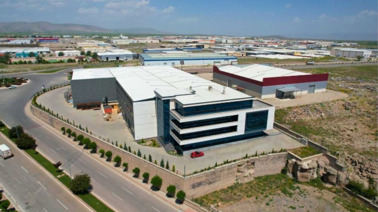 Kayseri'de büyük görüşme! 22 dev firma yüzlerce kişi alacak