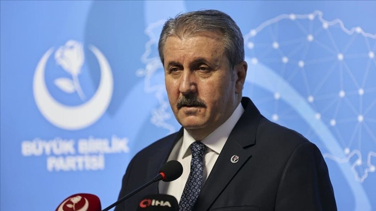 BBP'den Özgür Özel’e sert tepki: ‘Söylemleri devletin itibarına saldırıdır!’