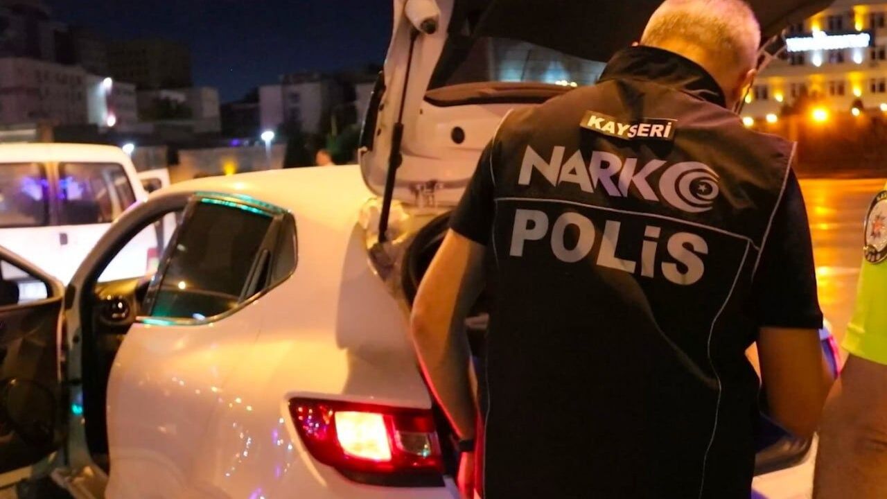 Kayseri’de Narkotik operasyonu: 9 gözaltı