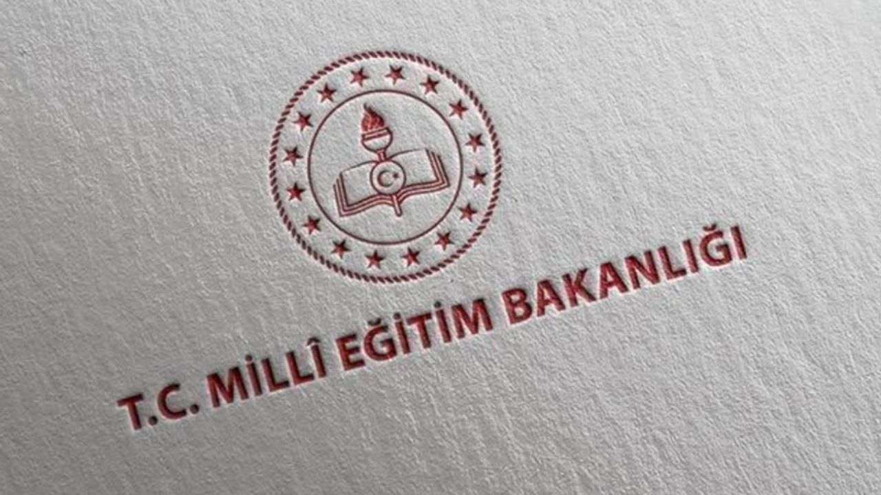ÖğretmenİZ dergisi 7. sayısıyla okurlarıyla buluştu