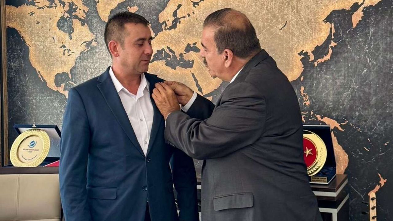 Sarız İlçe Başkanı değişti: Yeni başkan bakın kim oldu!