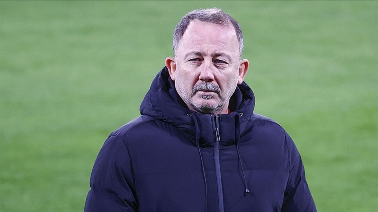 Sergen Yalçın’ın derbi planı belli oldu! İlk 11'de bu isimler oynayacak