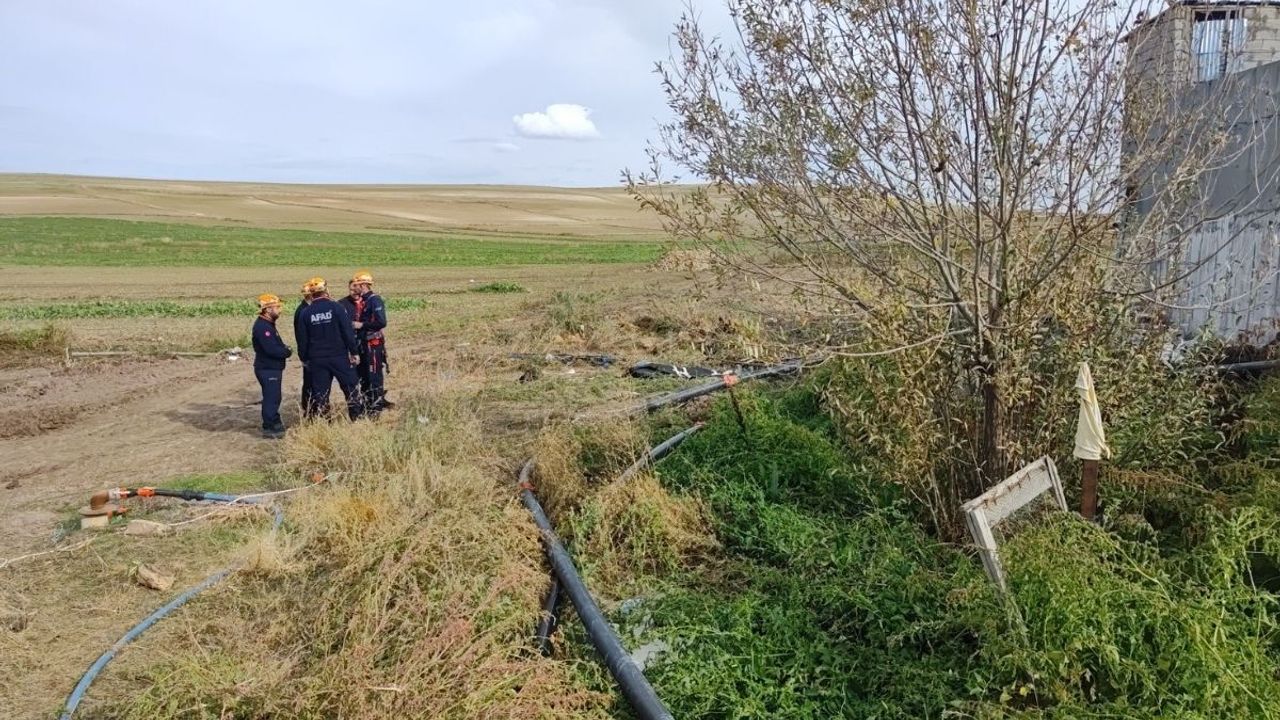 Kanalizasyona düştüler! 1'i öldü 1'i ağır yaralı