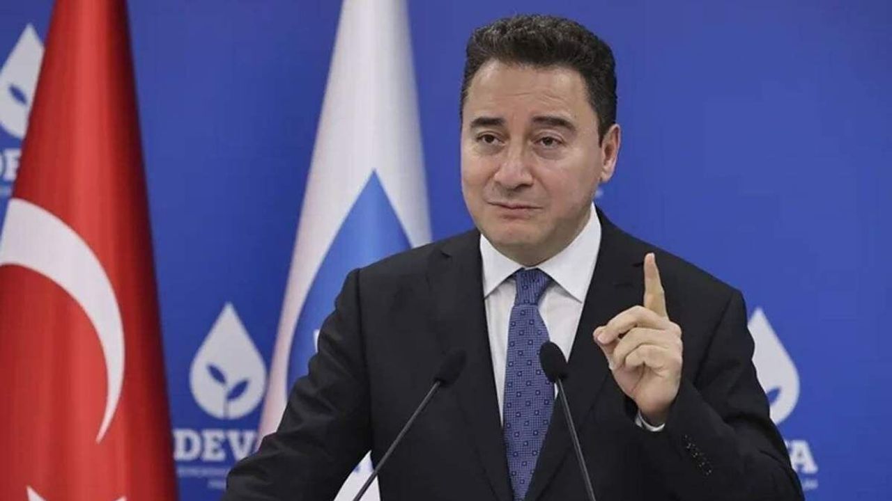 Ali Babacan’dan yeni anayasa tepkisi: '7 yıldır tek bir madde gösteremediler'