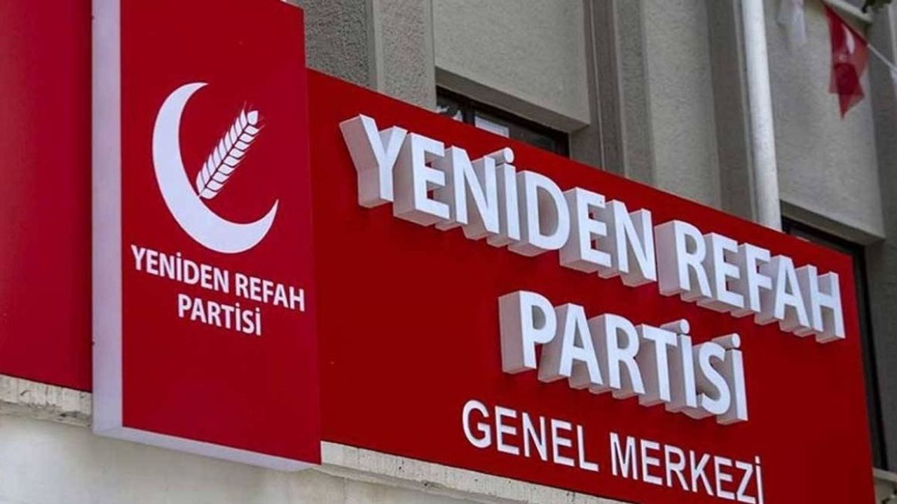 Yeniden Refah Partisi'nde: 5 İlçe başkanı istifa etti