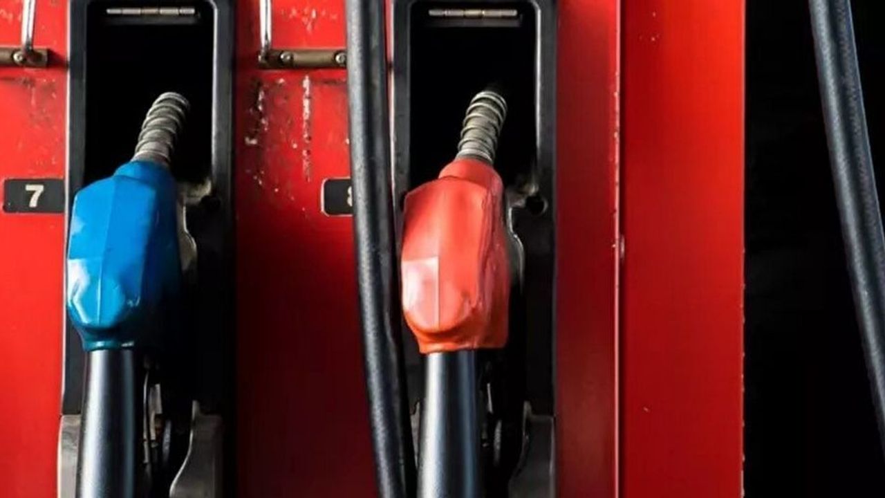 Akaryakıtta son durum: Zam mı geliyor?