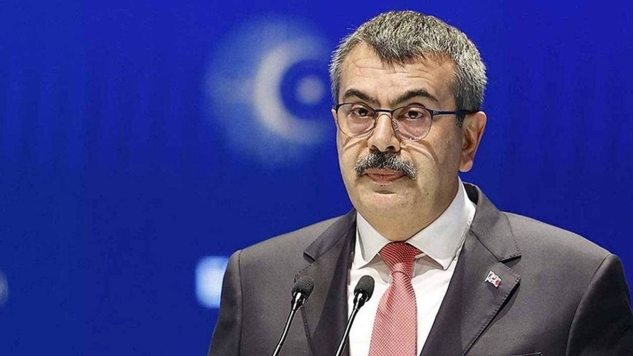 12 Yıllık zorunlu eğitim sistemi değişiyor mu?