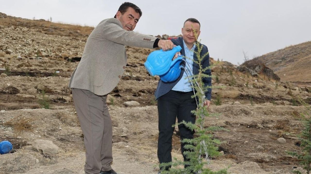 Bünyan’da 11 Kasım milli ağaçlandırma gününde geleceğe nefes olundu