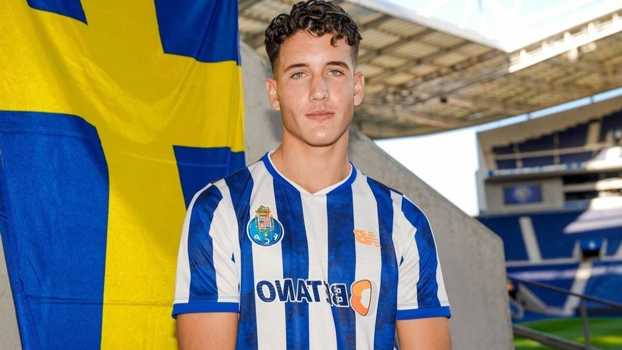 Milli Takımın yeni golcüsü Deniz Gül kimdir?