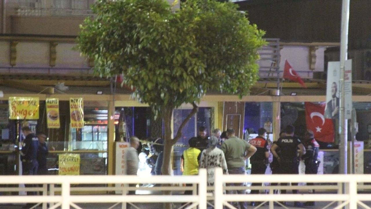 El bombası atılan kafede bu kez silah sesleri yankılandı!