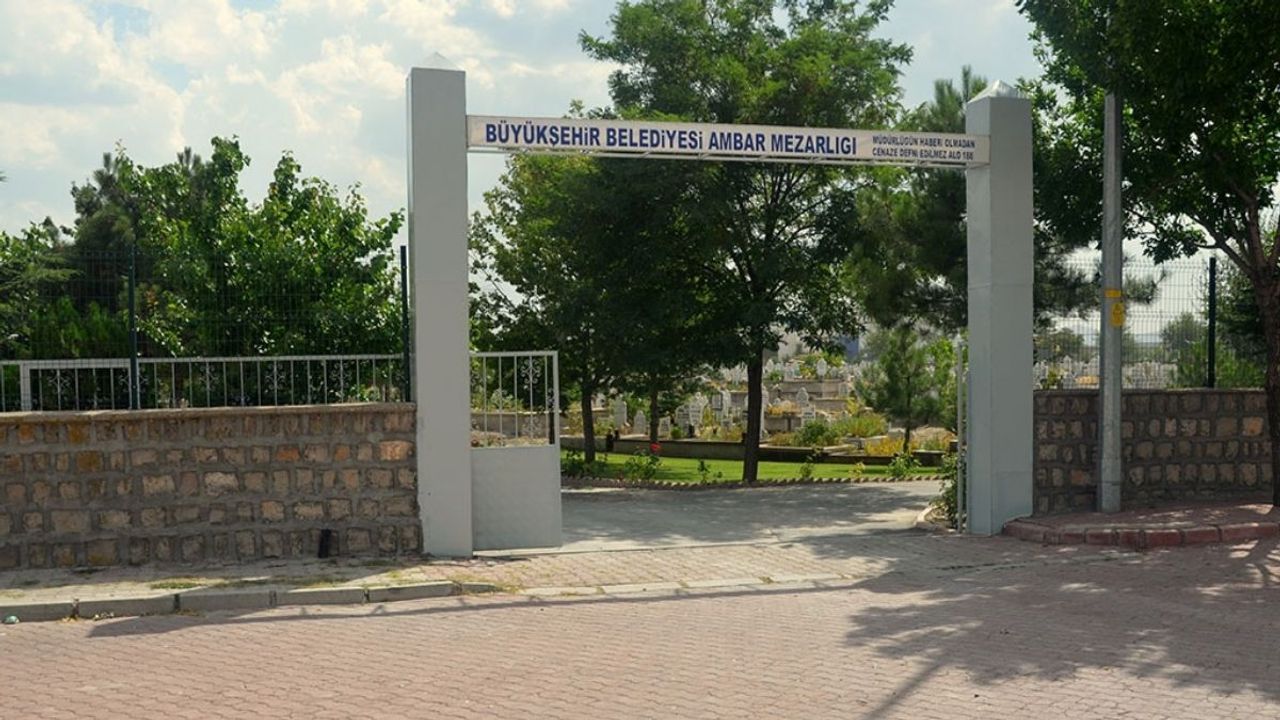 Kayseri’de mezarlık ücretleri zammı dudak uçuklattı!