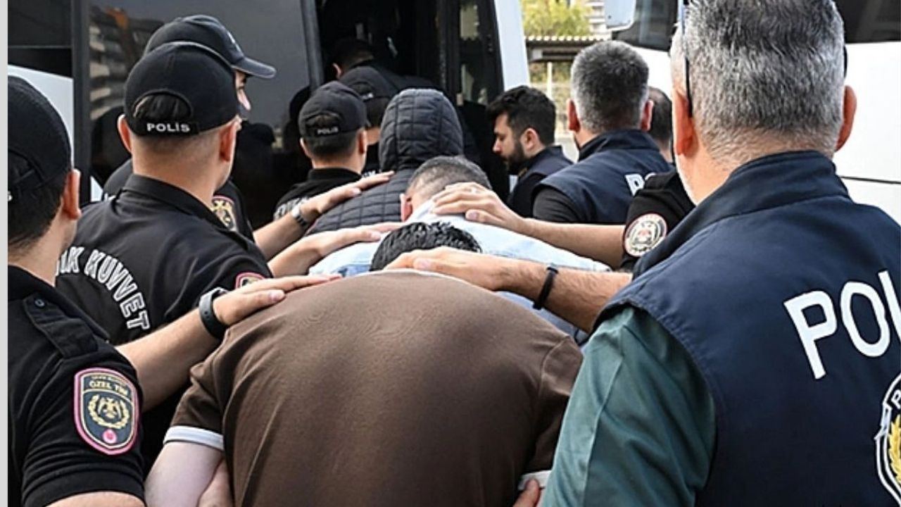 8,5 milyarlık dolandırıcılık ağı çökertildi! Çok sayıda adrese baskın