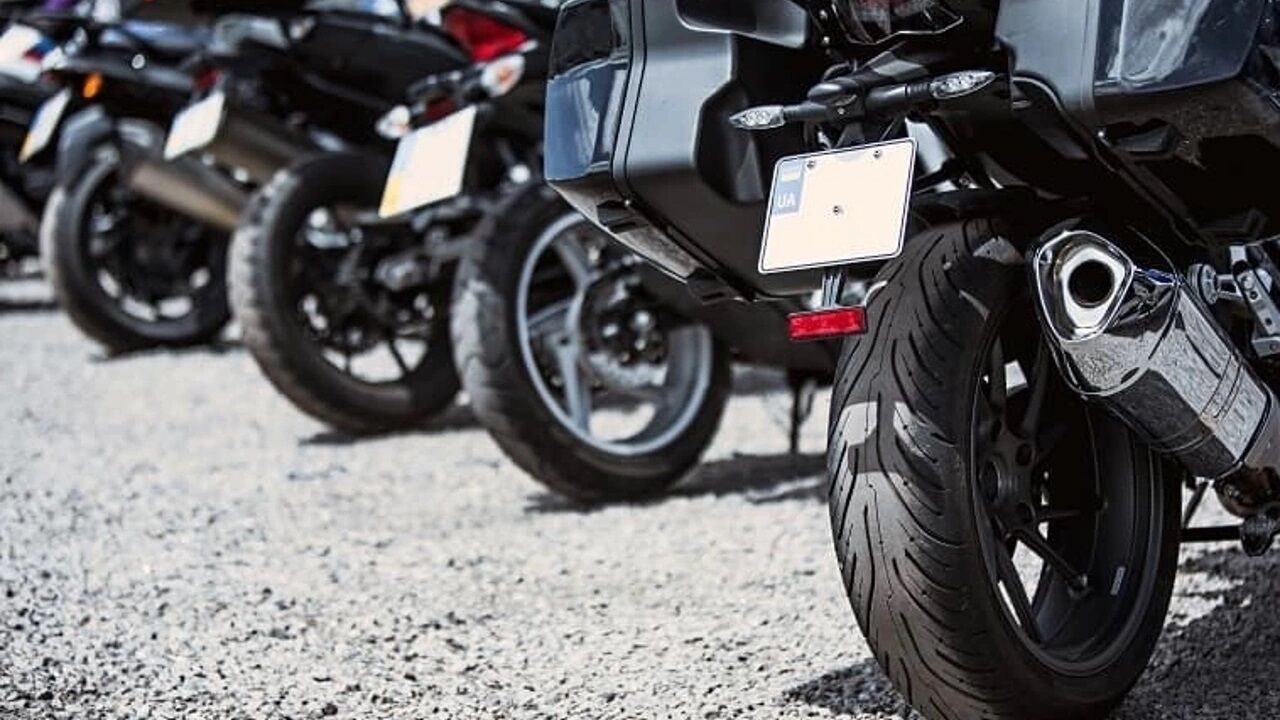 Motosiklet kullananları ilgilendiren kural açıklandı: Ceza almak istemeyenler dikkat