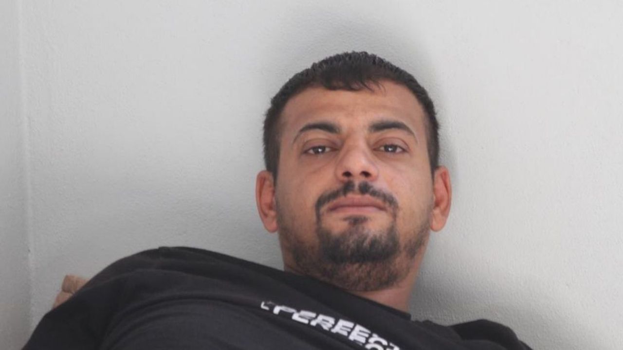 Sadece kaldırımda yürüyordu: Başına gelmeyen kalmadı!