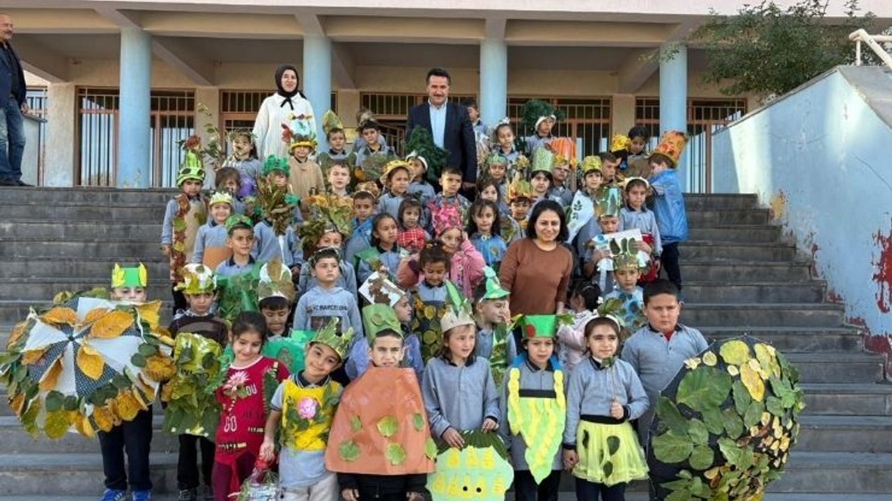 Sarıoğlan'da ‘Yeşil Vatan’ defilesi düzenlendi