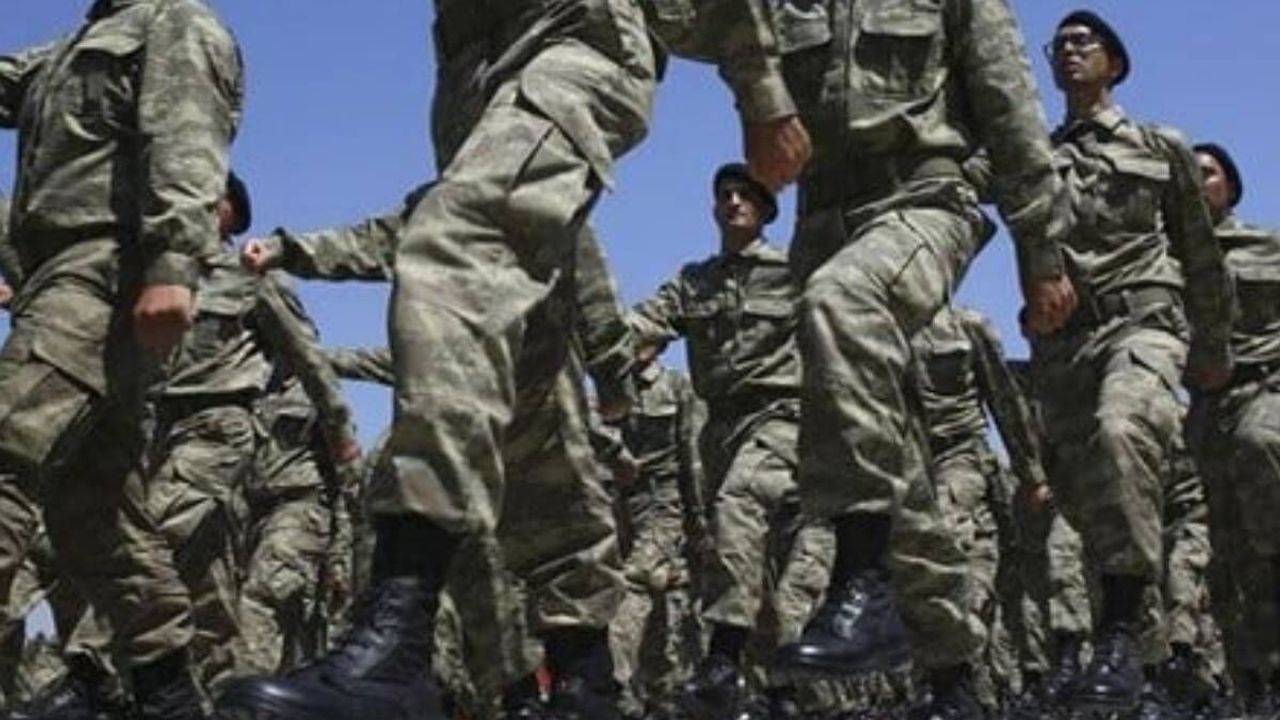 TSK’da Muvazzaf Subay alımı süresi uzatıldı: Yeni tarih açıklandı!