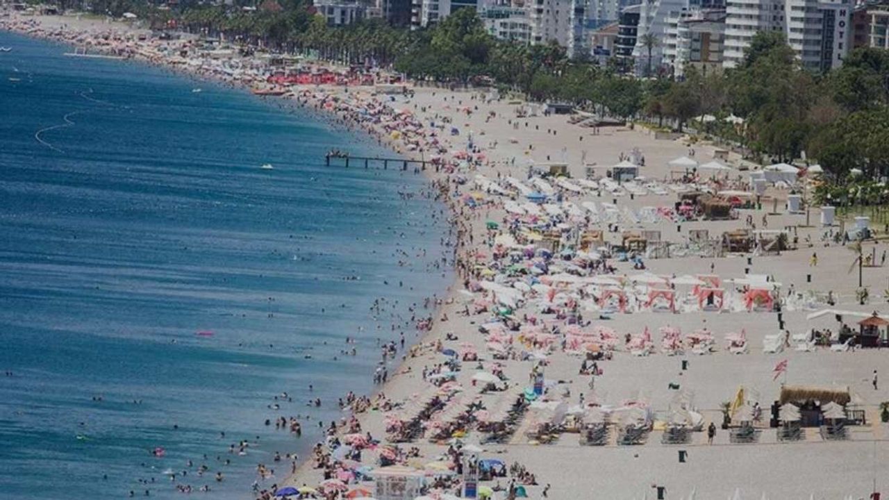 Türkiye Turizmde rekor kırdı: Gelir milyar doları aştı!